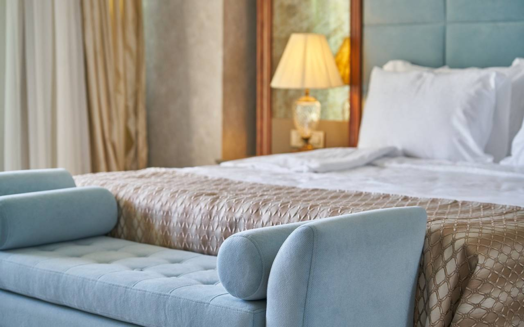 bed 44115 1280